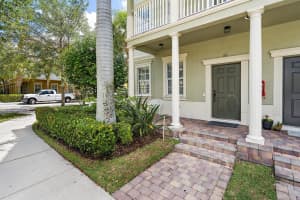 105 Black Ironwood Rd, Jupiter, FL 33458, Sold 06/10/20