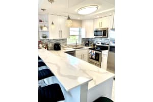 231 E Lantana Rd, Lantana, FL 33462, Sold 07/31/20