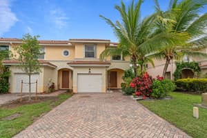 212 Seminole Palms Dr, Lake Worth, FL 33463, Sold 06/23/20
