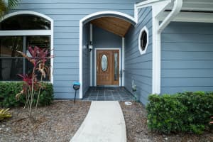 1021 SW Tiburon Way, Palm City, FL 34990, Sold 07/31/20