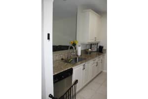 5857 Monterra Club Dr, Lake Worth, FL 33463, Sold 08/21/20