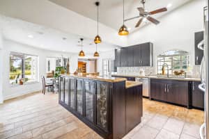 9947 SW Ventura Dr, Palm City, FL 34990, Sold 08/04/20