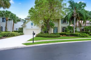 167 Oakwood Ln, Palm Beach Gardens, FL 33410, Sold 09/24/20