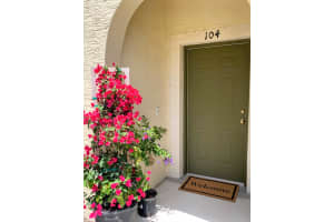 1560 SE Hampshire Way, Stuart, FL 34994, Sold 08/05/20