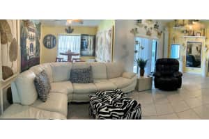 6702 Lawrence Woods Ct, Lake Worth, FL 33462, Sold 08/07/20