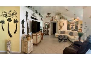 6702 Lawrence Woods Ct, Lake Worth, FL 33462, Sold 08/07/20