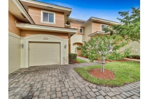 2535 Stockbridge Square SW, Vero Beach, FL 32962, Sold 07/24/20