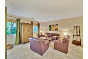 2535 Stockbridge Square SW, Vero Beach, FL 32962, Sold 07/24/20