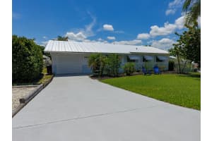 1960 NE 23rd Terrace, Jensen Beach, FL 34957, Sold 07/31/20