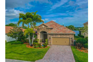 912 SW Sun Cir, Palm City, FL 34990, Sold 07/14/20