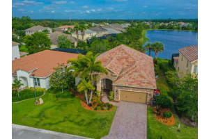 912 SW Sun Cir, Palm City, FL 34990, Sold 07/14/20