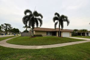 185 Parkwood Dr S, Royal Palm Beach, FL 33411, Sold 06/26/20