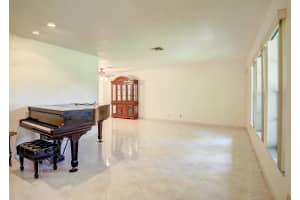 9375 Spanish Moss Rd E, Lake Worth, FL 33467, Sold 08/26/20