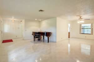 9375 Spanish Moss Rd E, Lake Worth, FL 33467, Sold 08/26/20