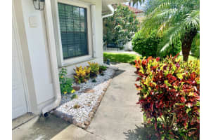 8639 Eagle Run Dr, Boca Raton, FL 33434, Sold 08/26/20