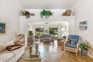 12800 SE Berwick Ct, Hobe Sound, FL 33455, Sold 11/06/20