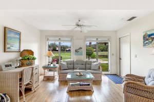 12800 SE Berwick Ct, Hobe Sound, FL 33455, Sold 11/06/20