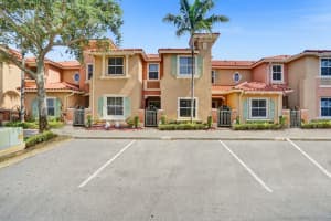 5926 Siena Ln, Hollywood, FL 33021, Sold 09/30/20