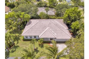 8466 SE Gulfstream Pl, Hobe Sound, FL 33455, Sold 02/02/21
