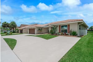 2632 SW 23rd Cranbrook Dr, Boynton Beach, FL 33436, Sold 08/31/20