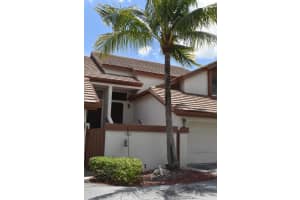 12725 Shoreline Dr #6h, Wellington, FL 33414, Sold 10/09/20