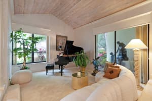 3020 Canterbury Dr, Boca Raton, FL 33434, Sold 11/04/20