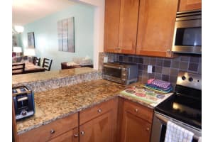 415 US-1, North Palm Beach, FL 33408, Sold 08/28/20