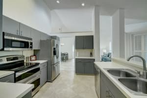 10145 Aspen Way, Palm Beach Gardens, FL 33410, Sold 06/26/20