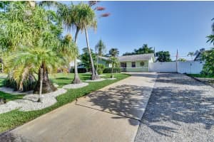 5121 Woodland Dr, Delray Beach, FL 33484, Sold 08/03/20