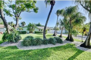 5121 Woodland Dr, Delray Beach, FL 33484, Sold 08/03/20