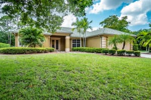 2373 SW Oak Ridge Rd, Palm City, FL 34990, Sold 09/03/20