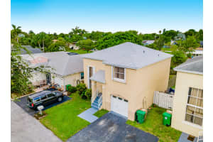 4225 SW 72nd Terrace, Davie, FL 33314, Sold 01/26/21