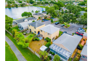 4225 SW 72nd Terrace, Davie, FL 33314, Sold 01/26/21