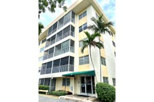 50 SW 3rd Ave Unit 3140, Boca Raton, FL 33432, Sold 10/20/20