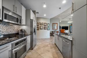 335 SE 6th Ave, Delray Beach, FL 33483, Sold 07/23/20