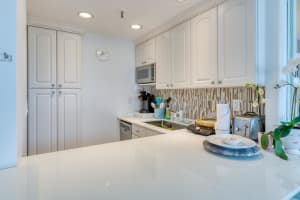 235 Sunrise Ave, Palm Beach, FL 33480, Sold 06/11/21