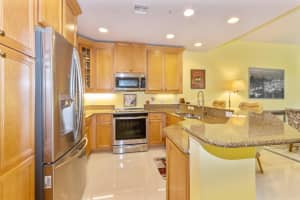 12595 SE Old Cypress Dr, Hobe Sound, FL 33455, Sold 10/16/20