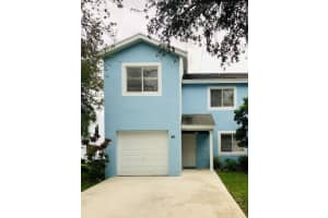 80 Fairway Ln, Royal Palm Beach, FL 33411, Sold 07/31/20