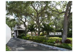 1640 12 Oaks Way, North Palm Beach, FL 33408, Sold 05/03/21
