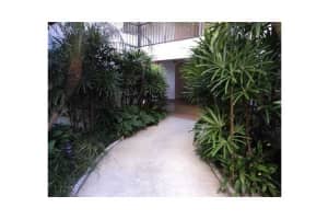 1640 12 Oaks Way, North Palm Beach, FL 33408, Sold 05/03/21