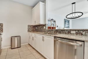 5940 Monterra Club Dr, Lake Worth, FL 33463, Sold 08/21/20