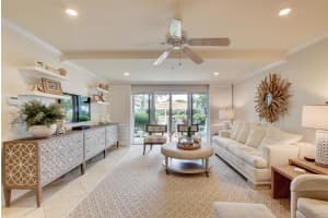 300 S Ocean Blvd, Delray Beach, FL 33483, Sold 01/11/21