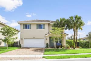 4764 Foxtail Palm Ct, Greenacres, FL 33463, Sold 06/30/20