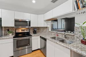 1945 Discovery Cir E, Deerfield Beach, FL 33442, Sold 07/09/20