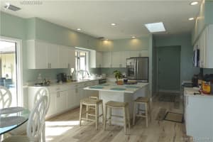 2610 NE Pinecrest Lakes Blvd, Jensen Beach, FL 34957, Sold 07/20/20