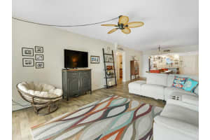 300 N Hwy A1A f403, Jupiter, FL 33477, Sold 12/10/20