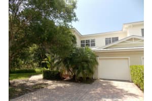 2706 Creekside Dr, Fort Pierce, FL 34981, Sold 07/30/20