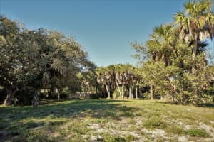 1215 Admirals Walk, Vero Beach, FL 32963, Sold 06/14/21