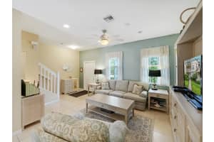 161 E Thatch Palm Cir, Jupiter, FL 33458, Sold 07/21/20