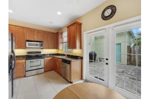 161 E Thatch Palm Cir, Jupiter, FL 33458, Sold 07/21/20